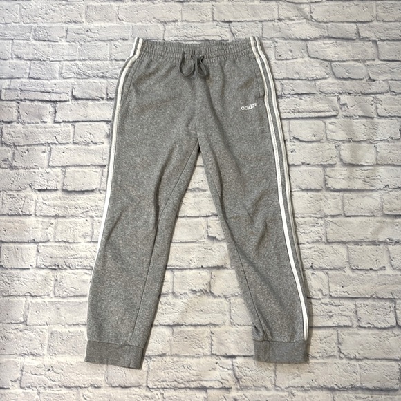 Adidas Gray Jogger Sweatpants Lightweight White Stripes Cuffed Hems Size Medium - Picture 1 of 11